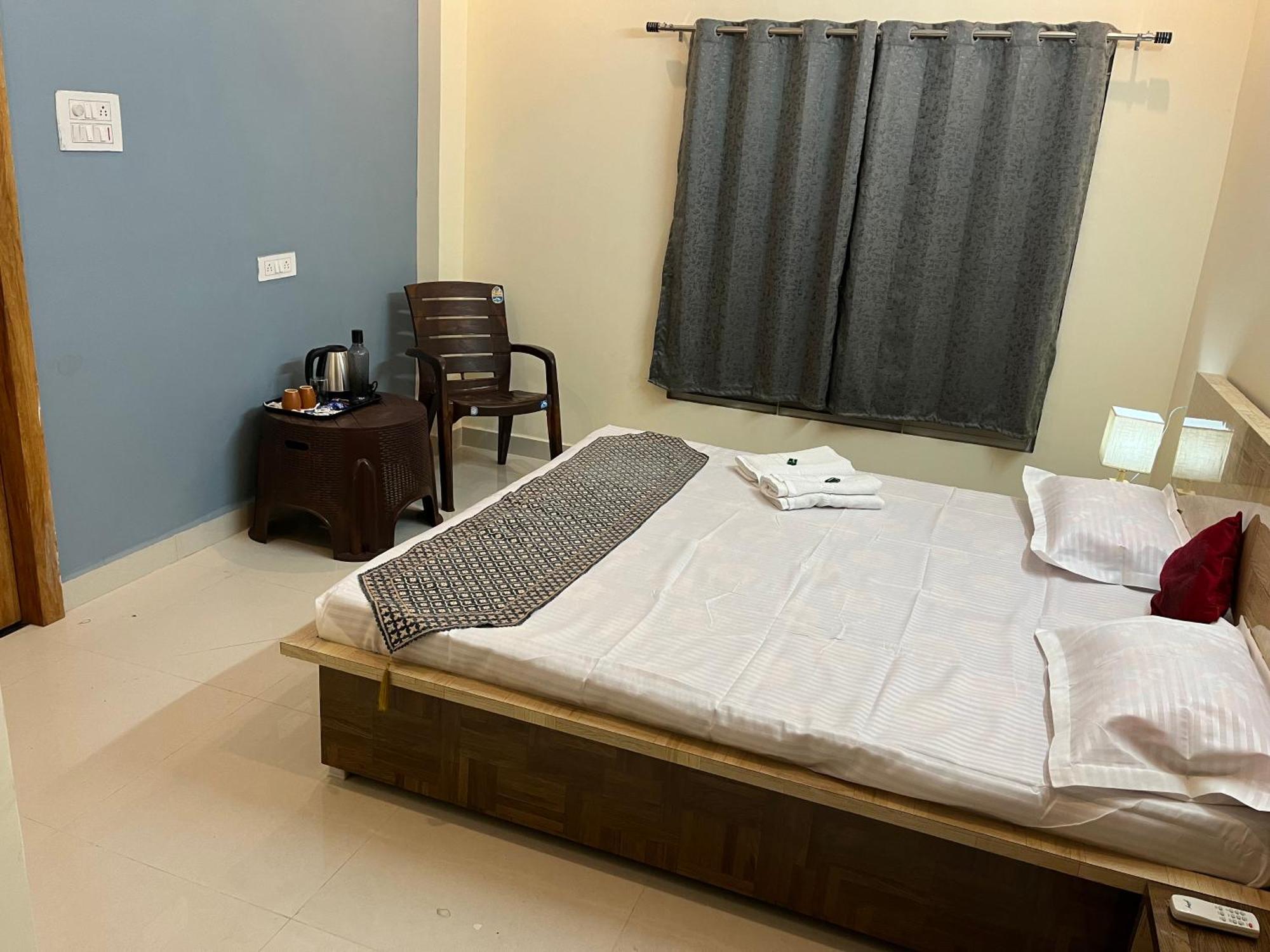 Hotel Shivashray Luxury Stays & Inn 乌贾因 外观 照片