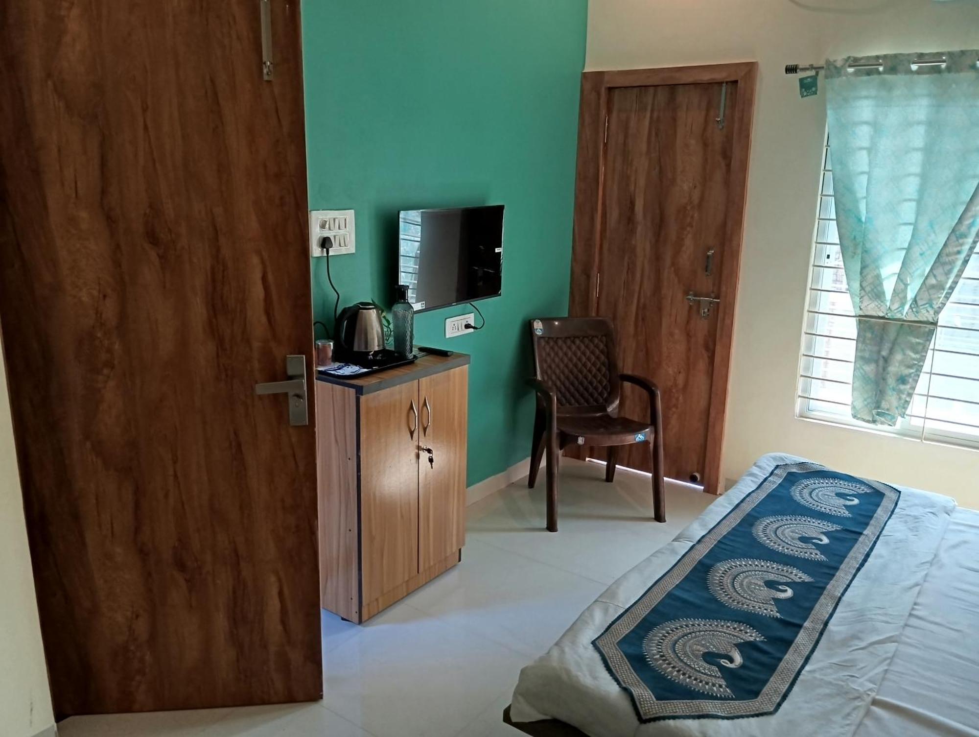 Hotel Shivashray Luxury Stays & Inn 乌贾因 外观 照片