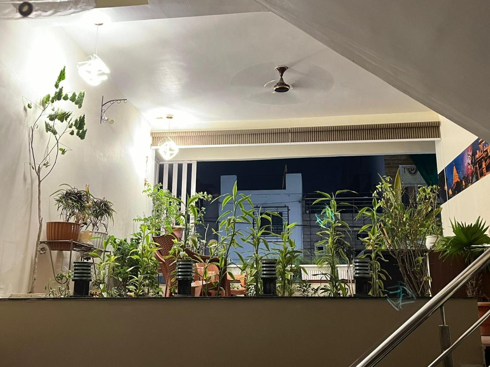 Hotel Shivashray Luxury Stays & Inn 乌贾因 外观 照片